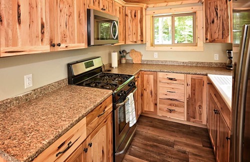 Glidden Casa | Gordon Point Cabin-Gordon Lake, Glidden WI