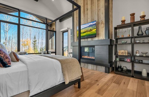 Park City Casa | Private Heated Pool, Ski in Ski out, Hot Tub
