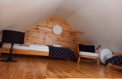 Csopak Apartamento | NEONCsopak at lake Balaton perfectly located for hiking-swimming,-wining-dining
