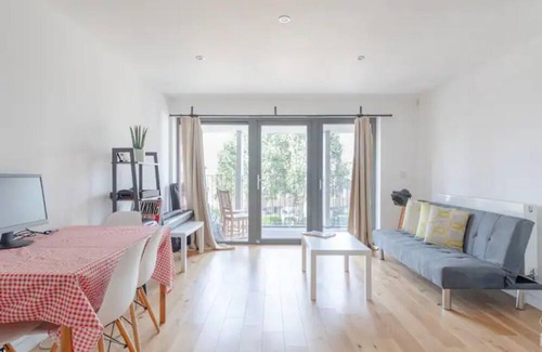 Vassall Apartamento | Vibrant 1BD Flat w/ Private Balcony, Camberwell!