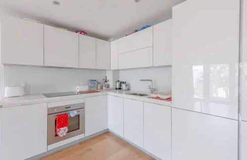 Vassall Apartamento | Vibrant 1BD Flat w/ Private Balcony, Camberwell!