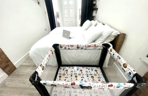 Luton Apartamento | Nice and Cosy Large Studio Near Luton Airport
