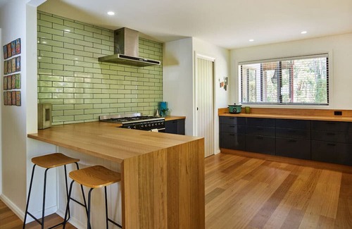 Reedy Creek Casa | Set Amongst the Trees Only Minutes to the Largest Shopping Center on the Gold Coast