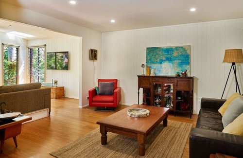 Reedy Creek Casa | Set Amongst the Trees Only Minutes to the Largest Shopping Center on the Gold Coast