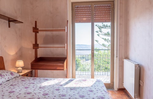 Camastra Cama Y Desayuno | Bed and Breakfast "Agrigento Pool and Garden" with Private Pool, Shared Terrace & Wi-Fi