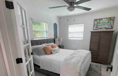 Coral Way Cabaña | The Cottage