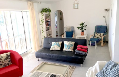 Quinta das Raposeiras Casa | Homerez - House 15 km away from the beach for 3 ppl. with swimming-pool at Faro