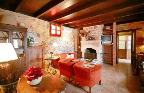 Anatoli Casa | Homerez - House 12 km away from the beach for 10 ppl. with jacuzzi at Anatoli
