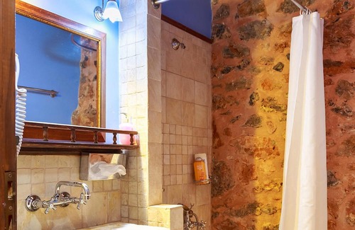 Anatoli Casa | Homerez - House 12 km away from the beach for 10 ppl. with jacuzzi at Anatoli