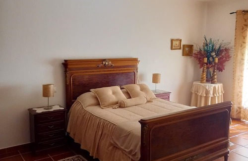 Lourinha Casa | Homerez - House 7 km away from the beach for 16 ppl. with garden and terrace