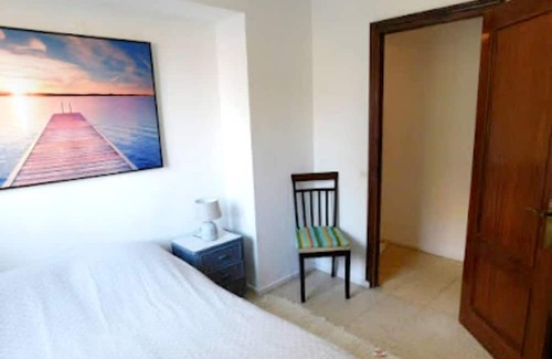 La Linea de la Concepcion Apartamento | Homerez - Appartement 500 m away from the beach for 5 ppl. with sea view