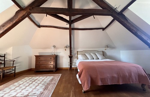 Chanteix Casa | Beautifully restored family cottage, with a large garden, pool and terrace in a lovely small village