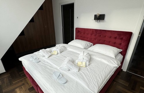 Meidling Apartamento | Penthouse Wien + Balkon