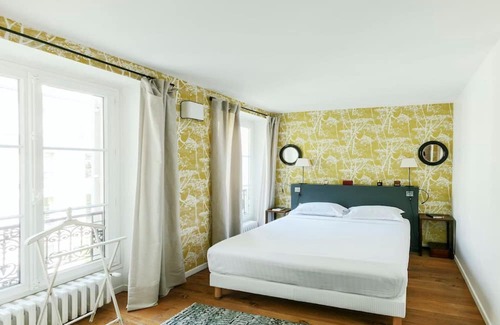 Quartier du Gros-Caillou Apartamento | A LUXURY YET TYPICAL PARISIAN CHARM-A SHORT WALK FROM EIFFEL-RUE SAINT DOMINIQUE