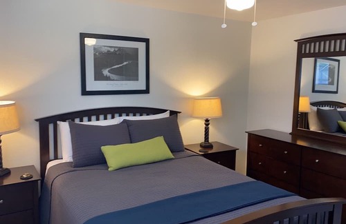 Boulder Apartamento | Furnished All Inclusive 1 Bedroom Condo Two Blocks East of CU