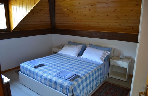 Monclassico Apartamento | Three-room apartment on the top floor of a villa