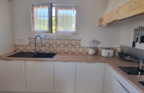 Armissan Casa | Occitan villa with swimming pool 15 minutes from the sea. Pets allowed