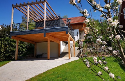 Mobisburg-Rhoda Casa | Charming house close to the city & yet in the countryside, with large terrace, garden, carport