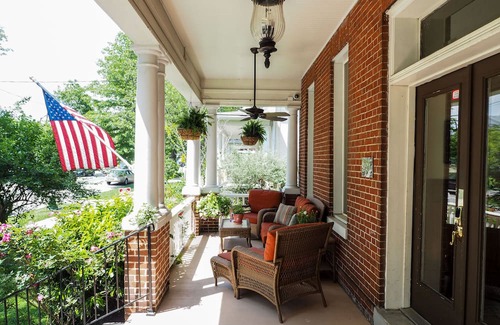 16th Street Heights Casa | DC Gem 10 Bedrooms/9.5 Baths! Short Stays Available Too!
