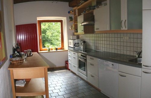 Presseggen Apartamento | Tour of the Pfeiferhaus https:/cdn10.3dswissmedia.com/360/hauspfeifer/