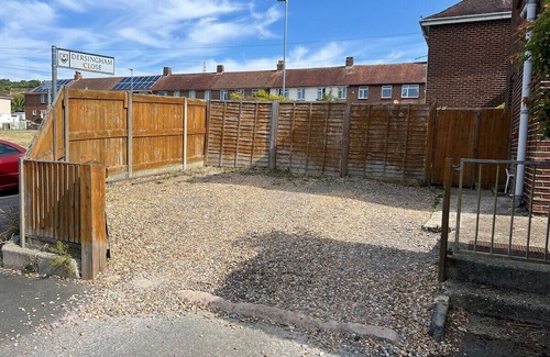 Cosham Apartamento | Modern 3-Bed | Home Near QA Hospital | Sleeps 7