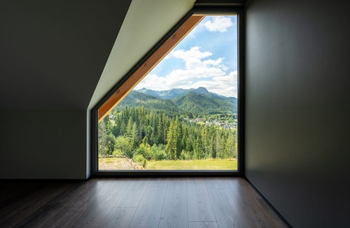 Zakopane Apartamento | Spacious Mountain Apartment with 2 Bedrooms