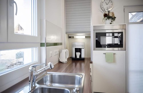 Rust Casa | Holiday Home 'Elsa 180 sqm' with Private Terrace, Private Garden and Wi-Fi