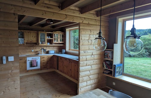 Lippersdorf-Erdmannsdorf Casa | Idyllic wooden house in the countryside