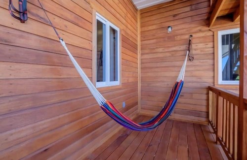 Caye Caulker Villa | Ocean Front 3 bed/2 Bath Home with Pool - Lower Unit
