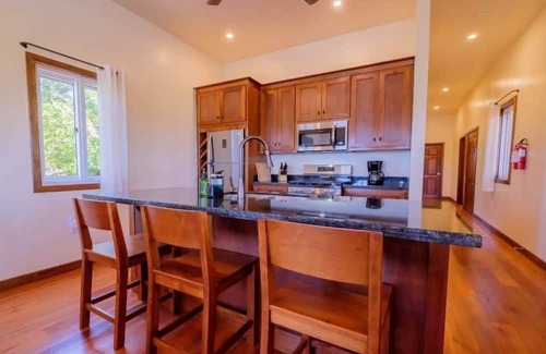 Caye Caulker Villa | Ocean Front 3 bed/2 Bath Home with Pool - Lower Unit