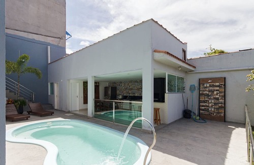 Ponta da Fruta Casa | House w/Pool & Yard Up to 15 Guests NOMDS