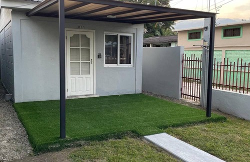 San Pedro Sula Apartamento | Charming 1-bedroom apartment in San Pedro Sula with AC