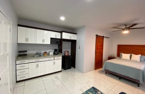 San Pedro Sula Apartamento | Charming 1-bedroom apartment in San Pedro Sula with AC