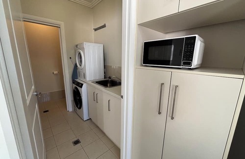 Wagga Wagga Casa | City Townhouse Escape 1 - 1 Tarcutta