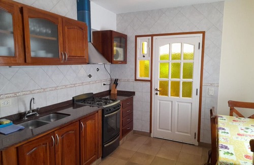 Ostende Casa | Chalet Anvers 8 persons, 4 rooms/Wi-Fi/Grill/Services/400mts from the sea
