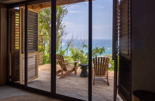 San Agustinillo Villa | Peaceful oceanview retreat with 2 king suites, private pool & lush gardens