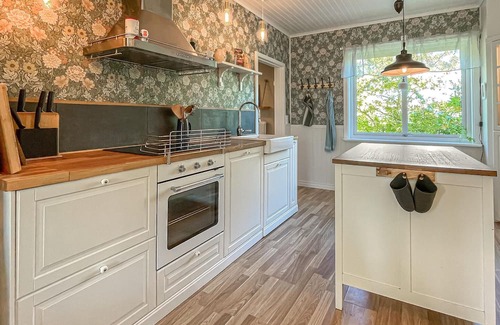 Hanger Casa | 5 bedroom lovely home in Värnamo