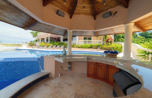 Jaco Villa | Casa Garmus - 10 bedrooms panoramir ocean views
