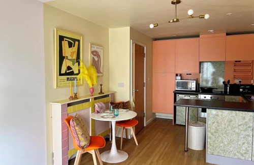 Kidbrooke with Hornfair Apartamento | Artistic Apartment