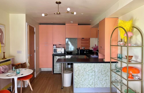Kidbrooke with Hornfair Apartamento | Artistic Apartment