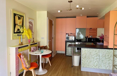 Kidbrooke with Hornfair Apartamento | Artistic Apartment