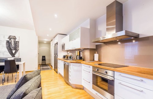 Hietalahti Apartamento | Spacious 2-Bedroom Apartment w/Private Sauna in Central Helsinki