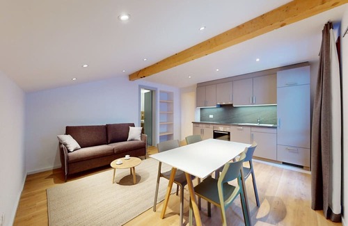 Les Mayens-de-Sion Chalet De Esquí | Chalet with Stunning Mountain Views