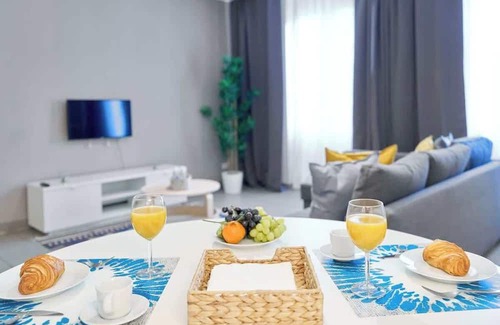 Lower Town Apartamento | Stylish Stay Near Grand Place 3