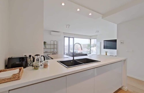 Northern Quarter Apartamento | Stylish 2BR Apartment with Balcony