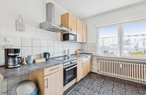 Velbert Apartamento | Good location, ideal for fitters, trade fair guests, 3 bedrooms, SmartTV
