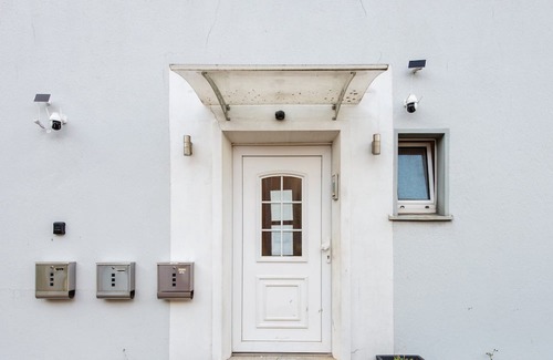 Velbert Apartamento | Good location, ideal for fitters, trade fair guests, 3 bedrooms, SmartTV