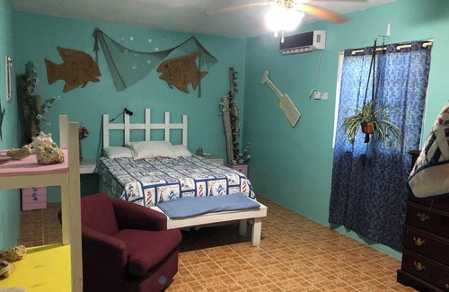 Silver Sands Casa | Wonderful 8-bedroom house with AC in Duncan's Bay