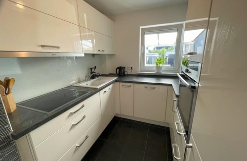 Leinfelden-Echterdingen Apartamento | Erlach oasis: Holidays near nature - terrace, forest walks & yoga
