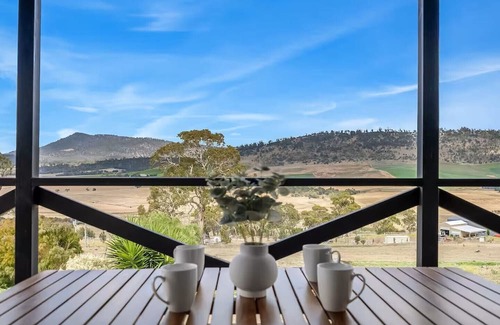 Richmond Cabina | Modern & Scenic Valley Escape